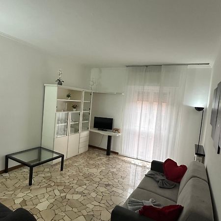 Orchidea Apartment Лекко Экстерьер фото