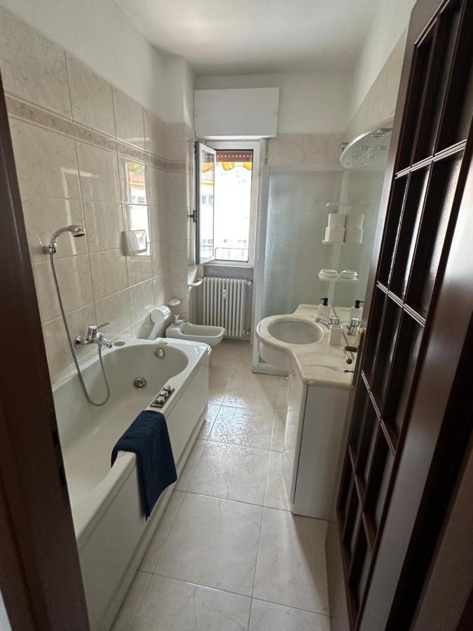Orchidea Apartment Лекко Экстерьер фото